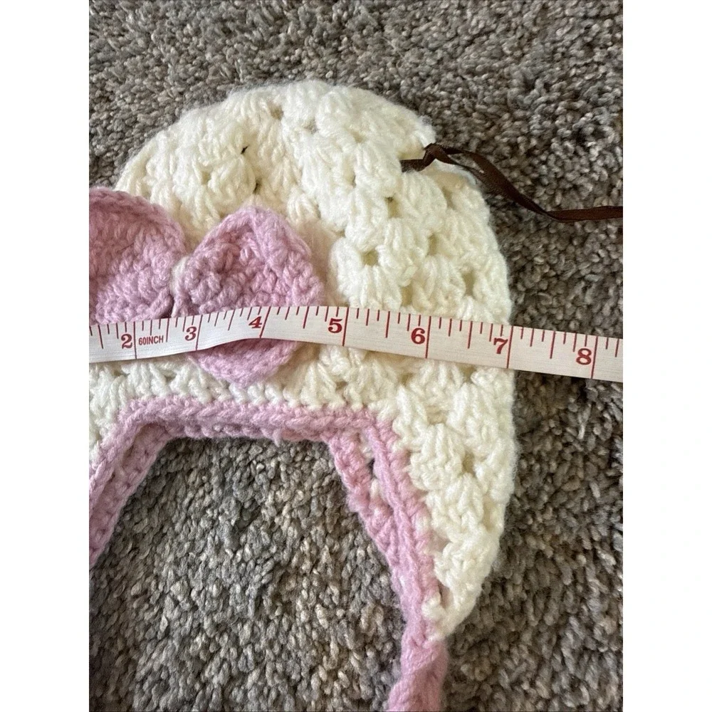 NWT‎ Daisy Baby Pom Pom Sweater Hat Beanie Size 0-6 Months
